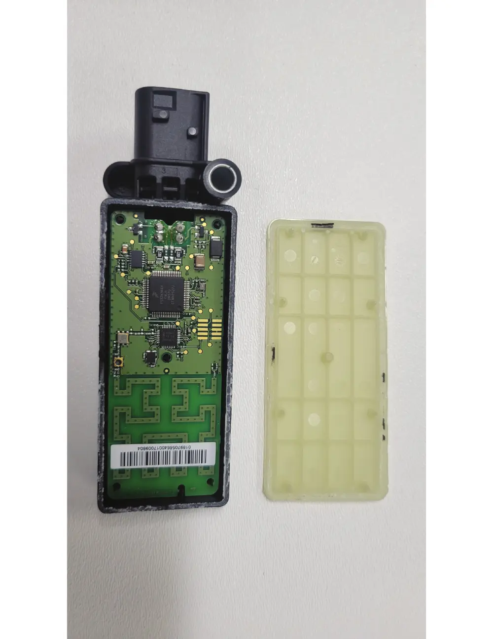 HTERX2 Reset & Teardown (FCC ID 2ATIMHTERX2)